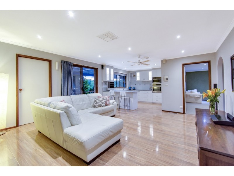 5 Nanson Place, Florey ACT 2615