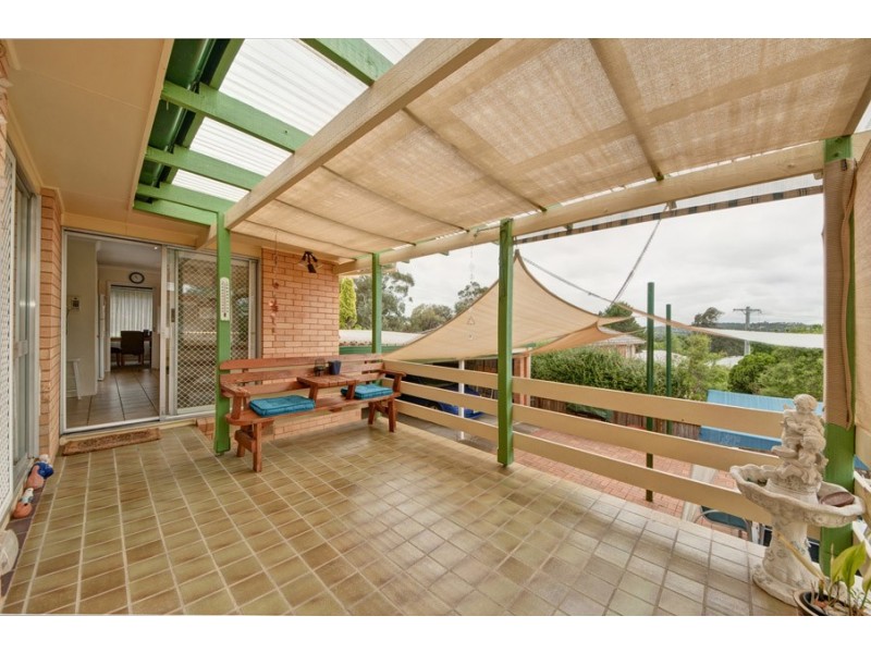 56 Hensman Street, Latham ACT 2615