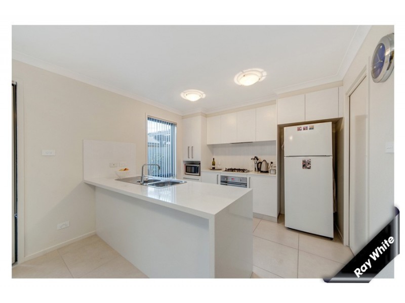 10 Alice Berry Street, Forde ACT 2914