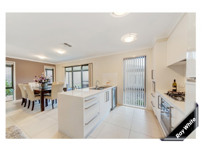 10 Alice Berry Street, Forde ACT 2914