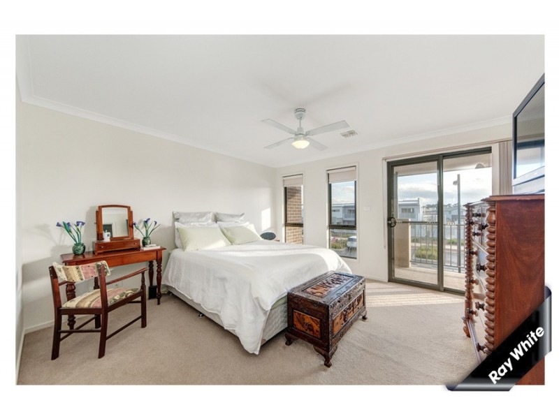 10 Alice Berry Street, Forde ACT 2914