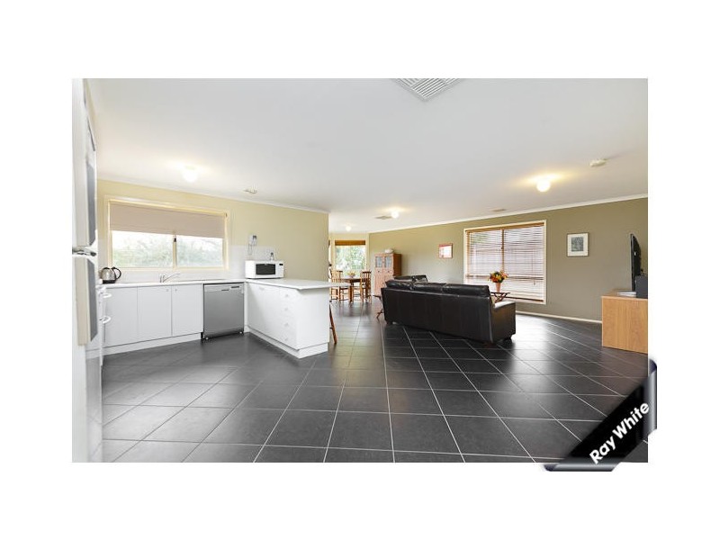 74 Lexcen Avenue, Nicholls ACT 2913