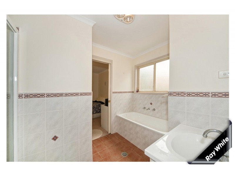 8/80 Britten Jones Drive, Holt ACT 2615