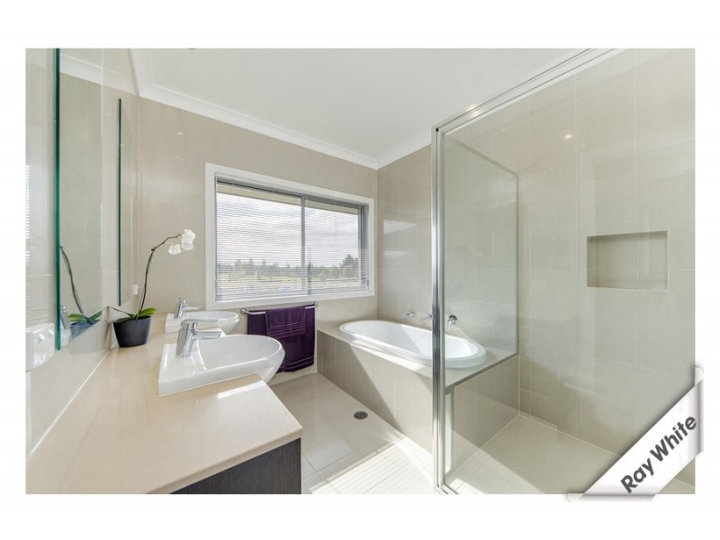 8 Murray Grey Place, Murrumbateman NSW 2582