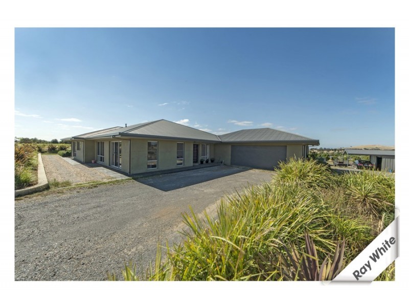 8 Murray Grey Place, Murrumbateman NSW 2582