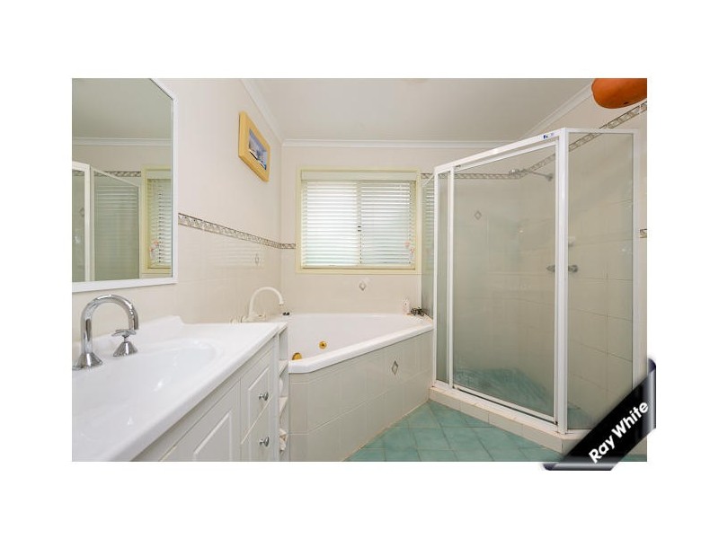5 Macedon Crescent, Palmerston ACT 2913