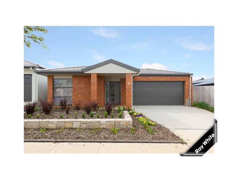 4 Basham Street, Franklin ACT 2913