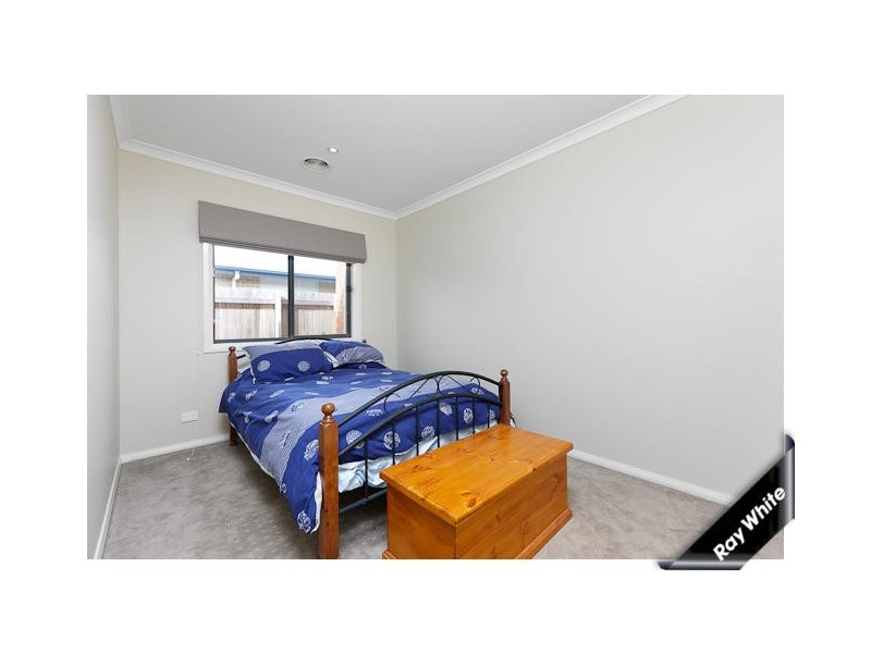 4 Basham Street, Franklin ACT 2913