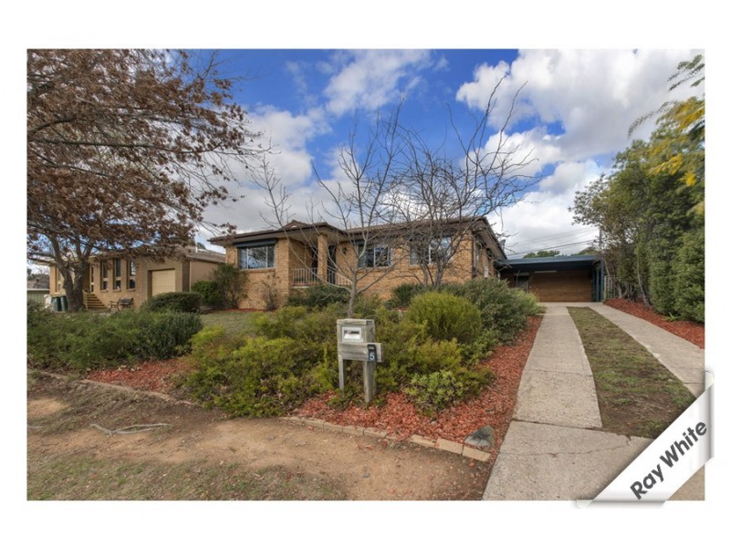 5 Phoenix Place, Giralang ACT 2617
