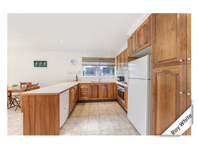 5 Phoenix Place, Giralang ACT 2617