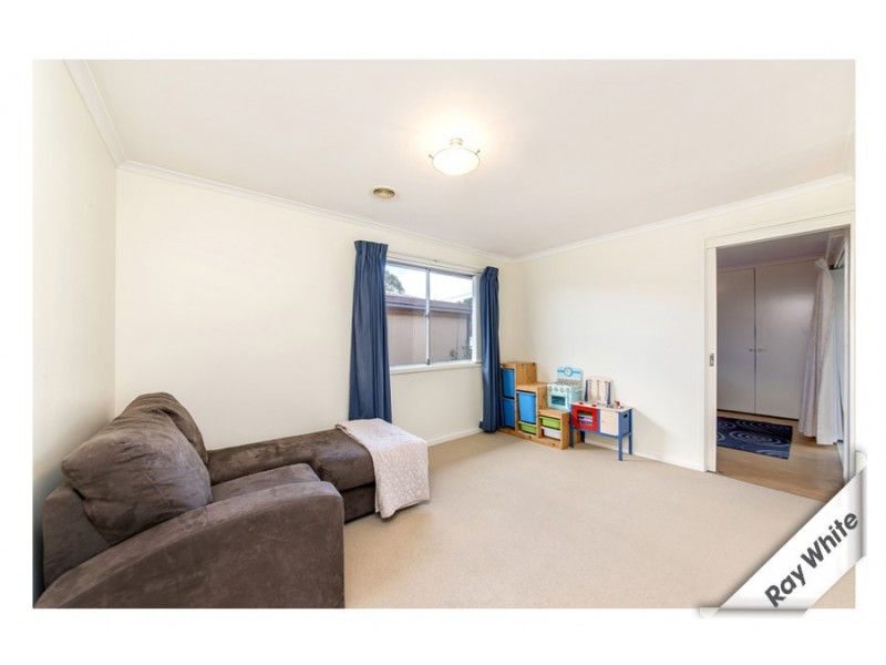 5 Phoenix Place, Giralang ACT 2617