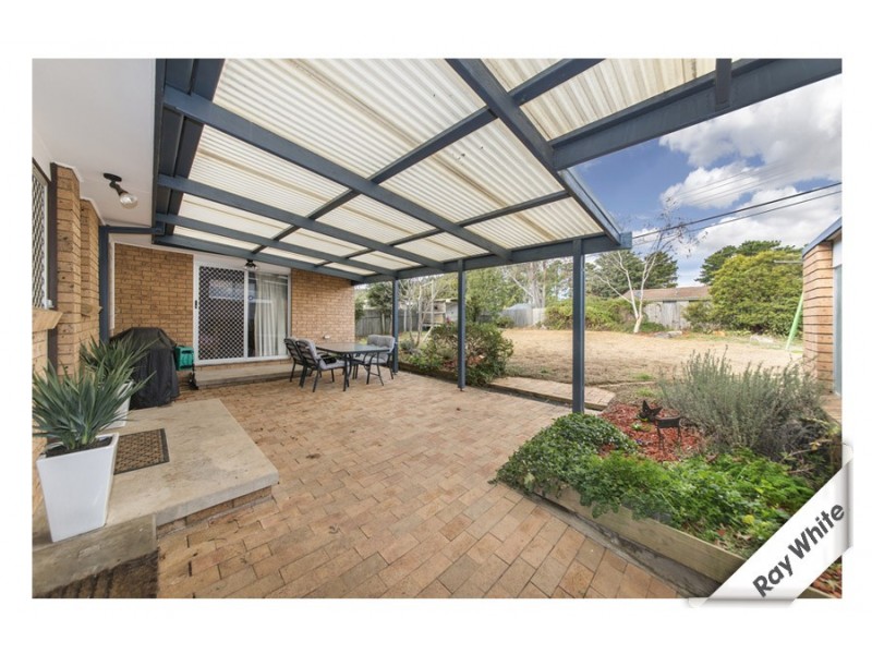 5 Phoenix Place, Giralang ACT 2617