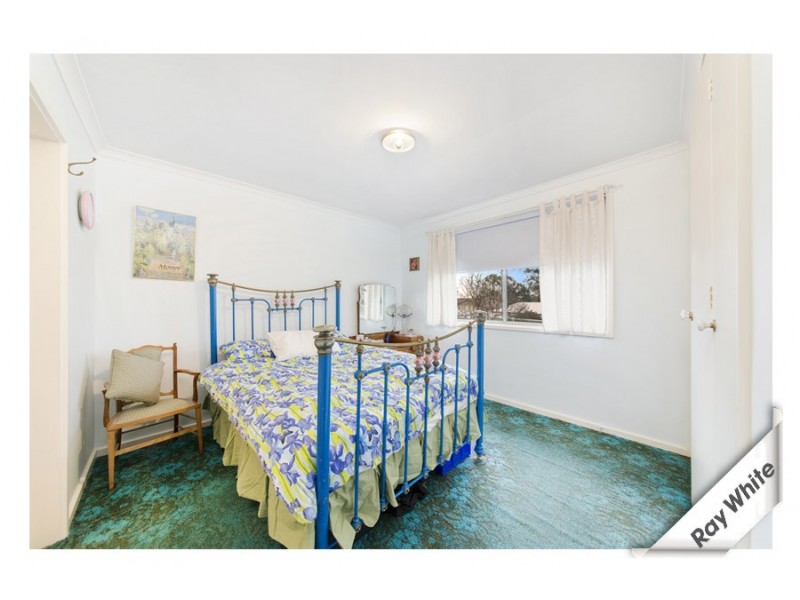 5 Searle Place, Holt ACT 2615