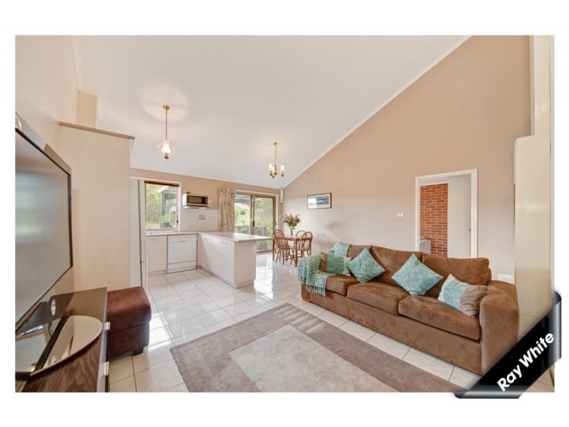 1/6 Berra Close, Ngunnawal ACT 2913