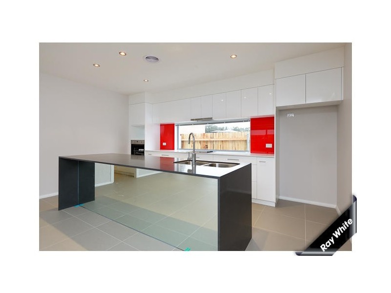 10 Proud Street, Forde ACT 2914