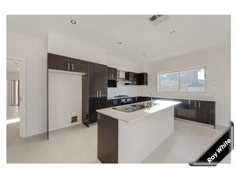 4 Max Purnell Street, Forde ACT 2914