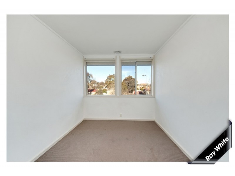 114 Osburn Drive, Macgregor ACT 2615