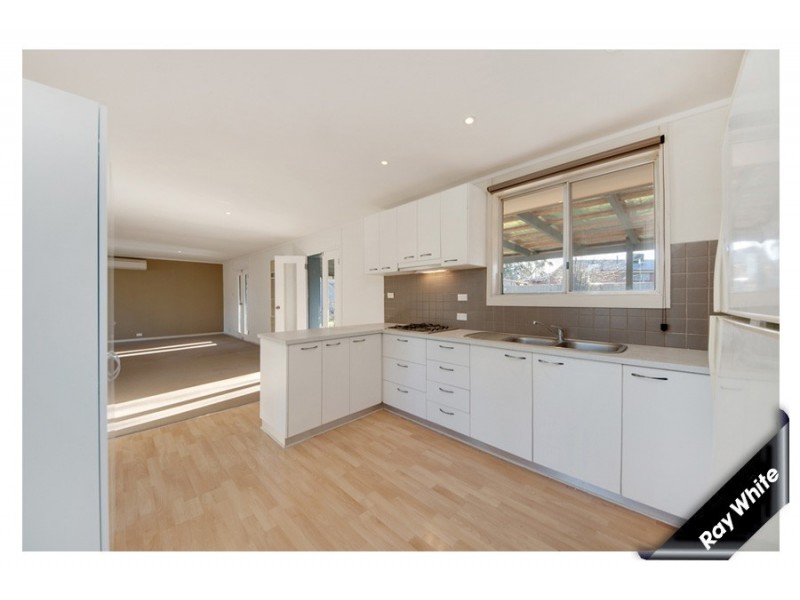 114 Osburn Drive, Macgregor ACT 2615
