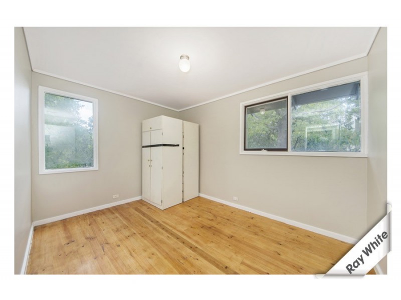12 Geeves Court, Charnwood ACT 2615