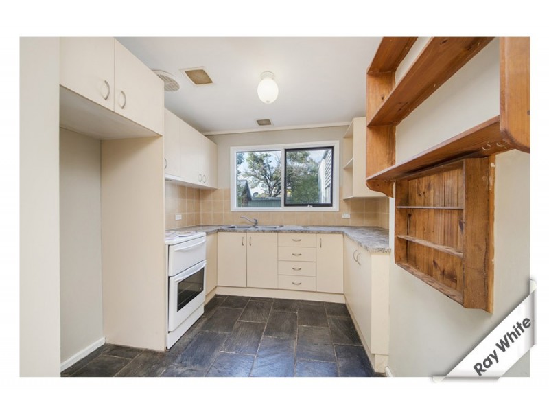 12 Geeves Court, Charnwood ACT 2615