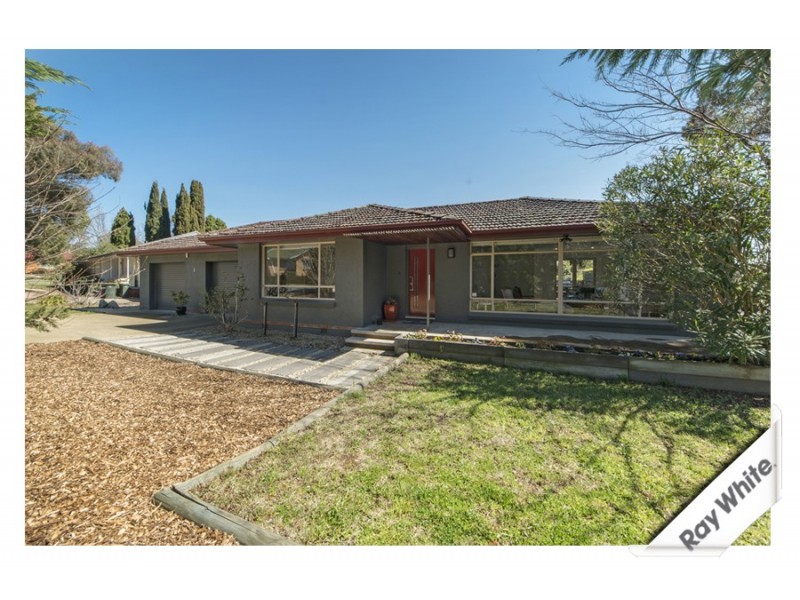 2 Kennerley Street, Curtin ACT 2605