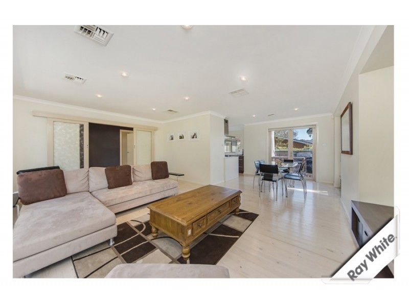 2 Kennerley Street, Curtin ACT 2605