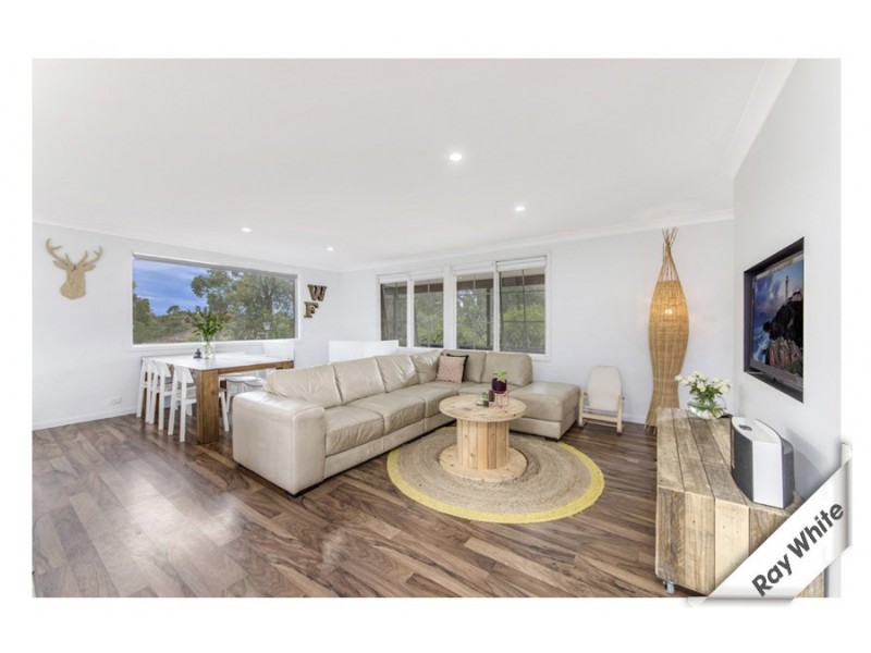 4 Horsley Crescent, Melba NSW 2615