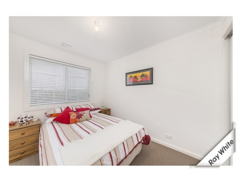 6 Dymphna Place, Franklin ACT 2913