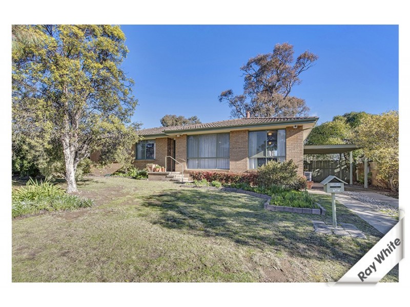 4 Landale Place, Charnwood ACT 2615