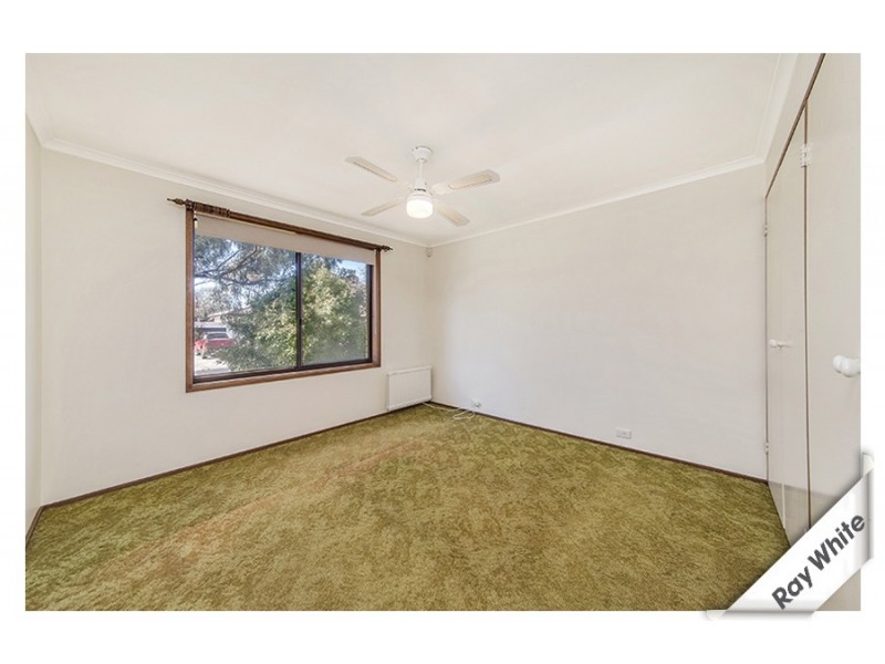 4 Landale Place, Charnwood ACT 2615