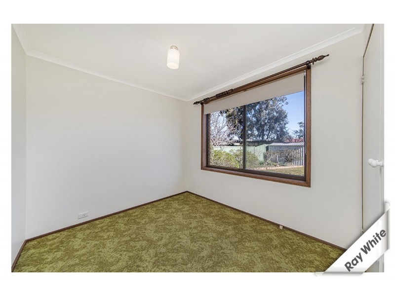 4 Landale Place, Charnwood ACT 2615