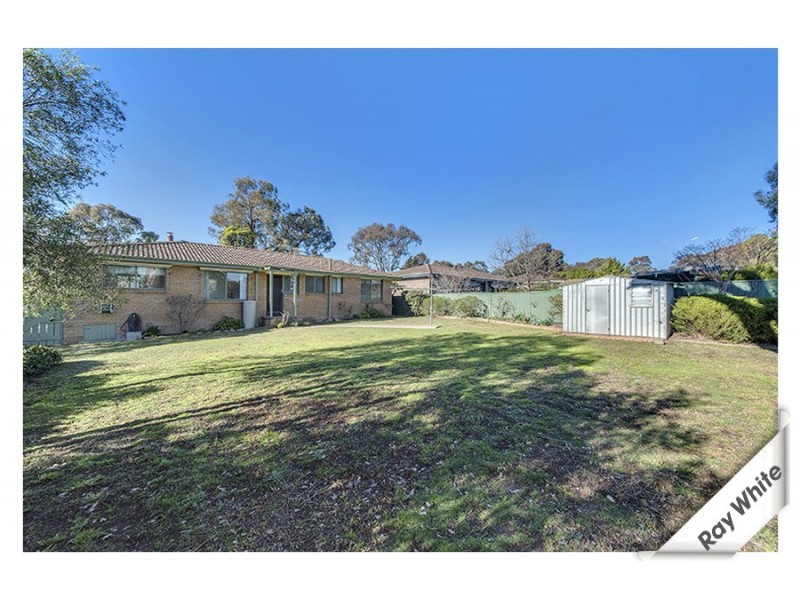 4 Landale Place, Charnwood ACT 2615