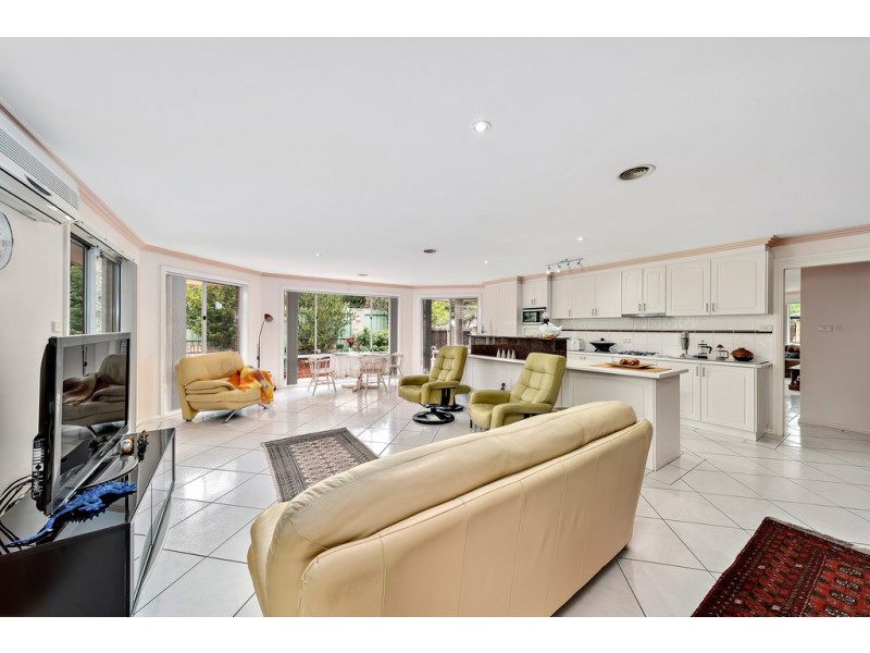 2 Cooloola Street, Amaroo ACT 2914