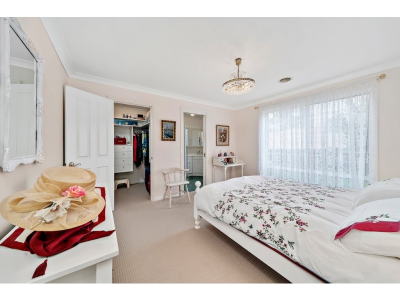 2 Cooloola Street, Amaroo ACT 2914