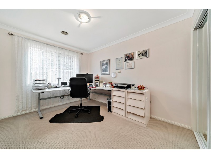 2 Cooloola Street, Amaroo ACT 2914