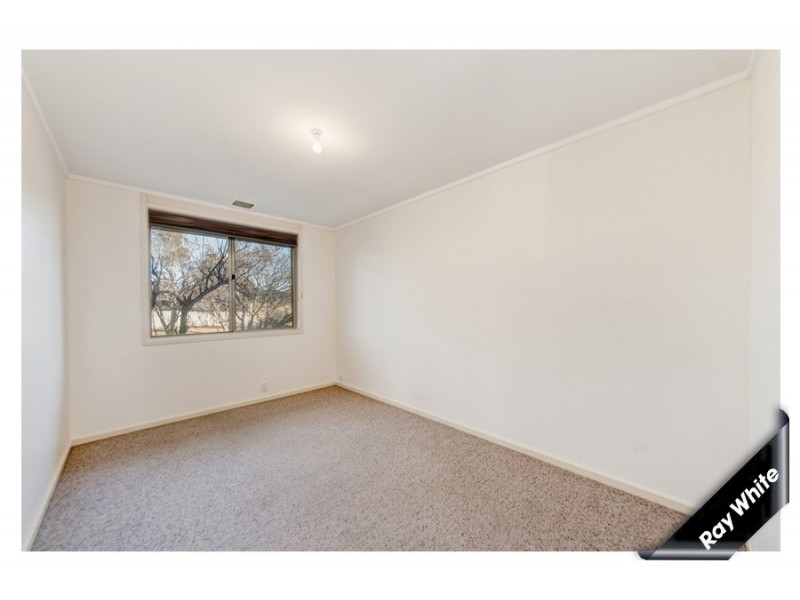 24 Bennie Street, Macgregor ACT 2615