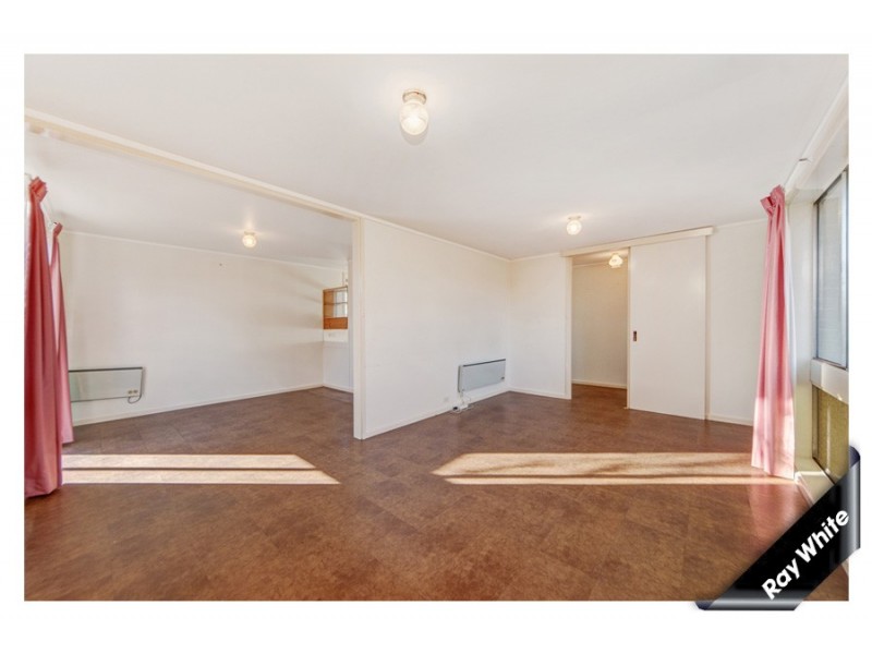 24 Bennie Street, Macgregor ACT 2615