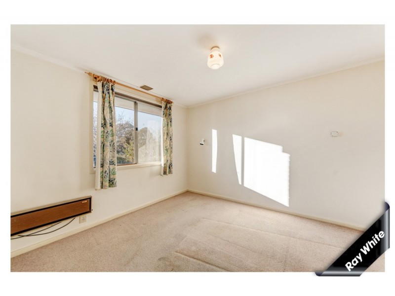 24 Bennie Street, Macgregor ACT 2615