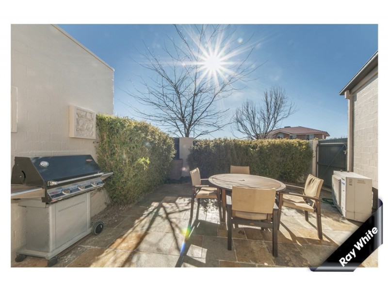 5 McKinnon street, Nicholls ACT 2913