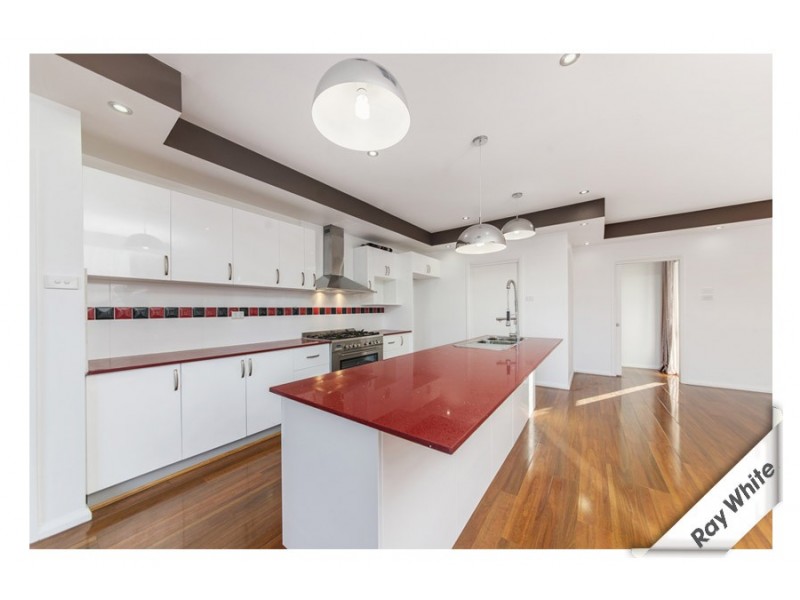 5 Doris Turner Street, Forde ACT 2914