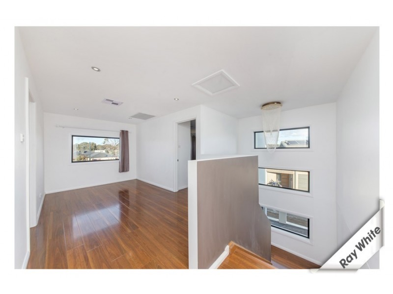 5 Doris Turner Street, Forde ACT 2914