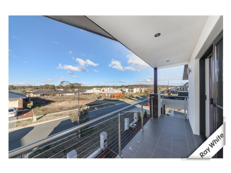 5 Doris Turner Street, Forde ACT 2914
