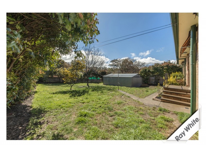 6 Phoenix Place, Giralang ACT 2617