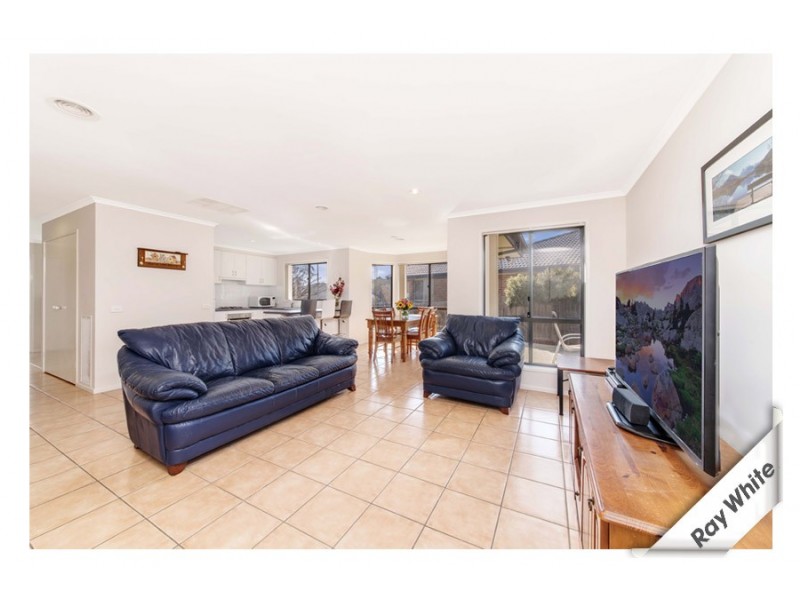 2 Splayd Close, Dunlop ACT 2615