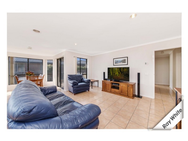 2 Splayd Close, Dunlop ACT 2615