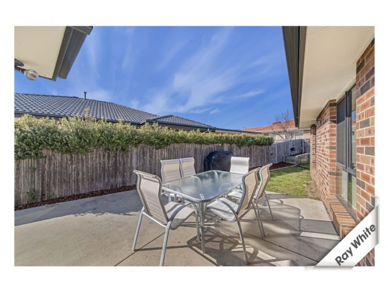 2 Splayd Close, Dunlop ACT 2615