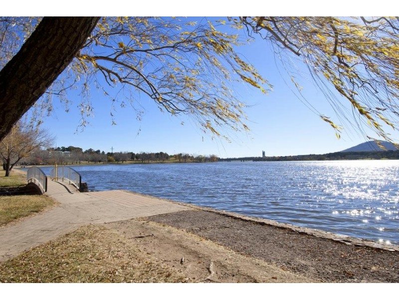 210/15 Jardine Street, Kingston ACT 2604