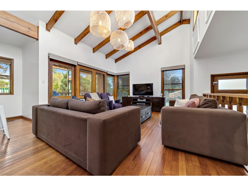 3 Ives Court, Melba ACT 2615