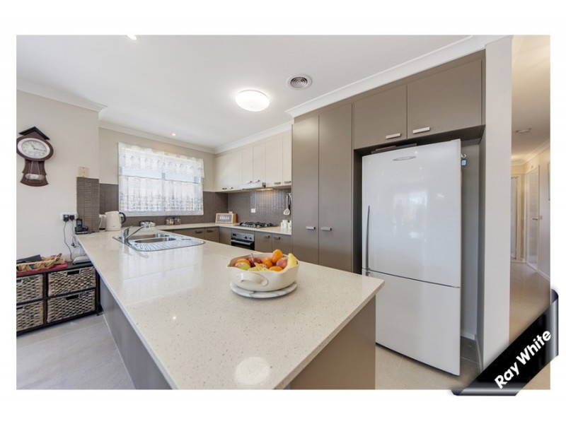 28/10 Charles Perkins Circuit, Bonner ACT 2914