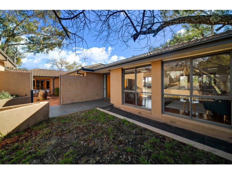 31 Somerville Street, Spence ACT 2615